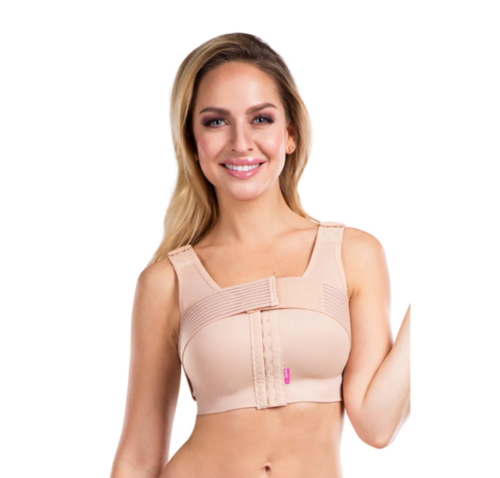 مشد بعد عملية شفط الدهون لصدر مع حزام lipoelastic ps ideal
